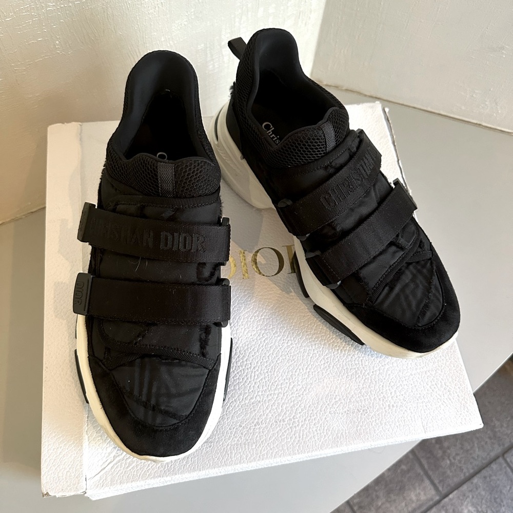 Authentic Christian Dior D-Wander Sneaker